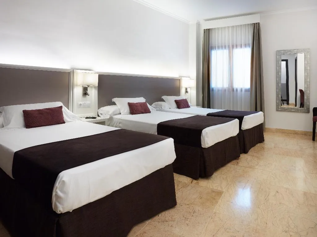 Room, Maestranza, Costa Del Sol