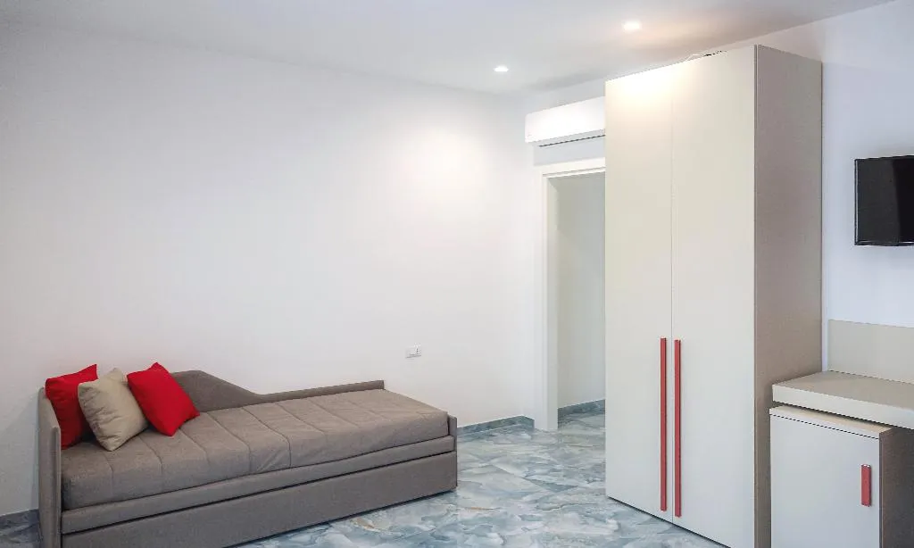 FAMILY ROOM SUPERIOR WITH TERRACE Room, Maison Matie B&B Ercolano, Naples