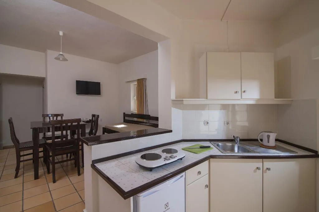 APARTMENT ONE BEDROOM Room, Ourania Apartments, Crete