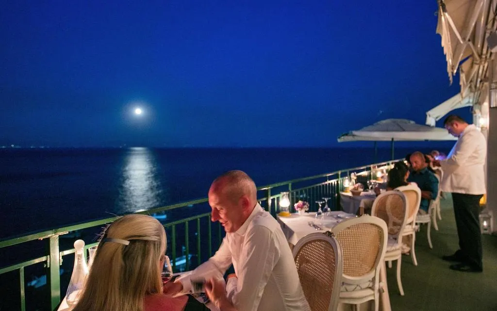 Restaurant, Hotel Onda Verde, Naples