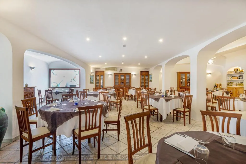 Restaurant, Hotel Le Mimose, Olbia