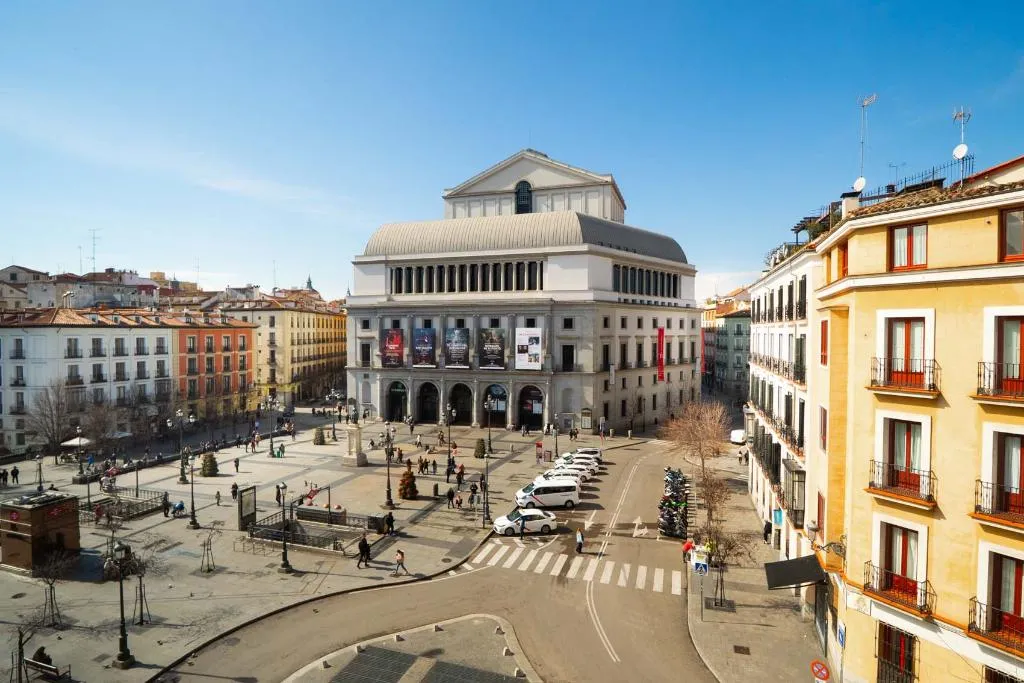 TRIPLE DELUXE Room, Ocean Drive Madrid, Madrid