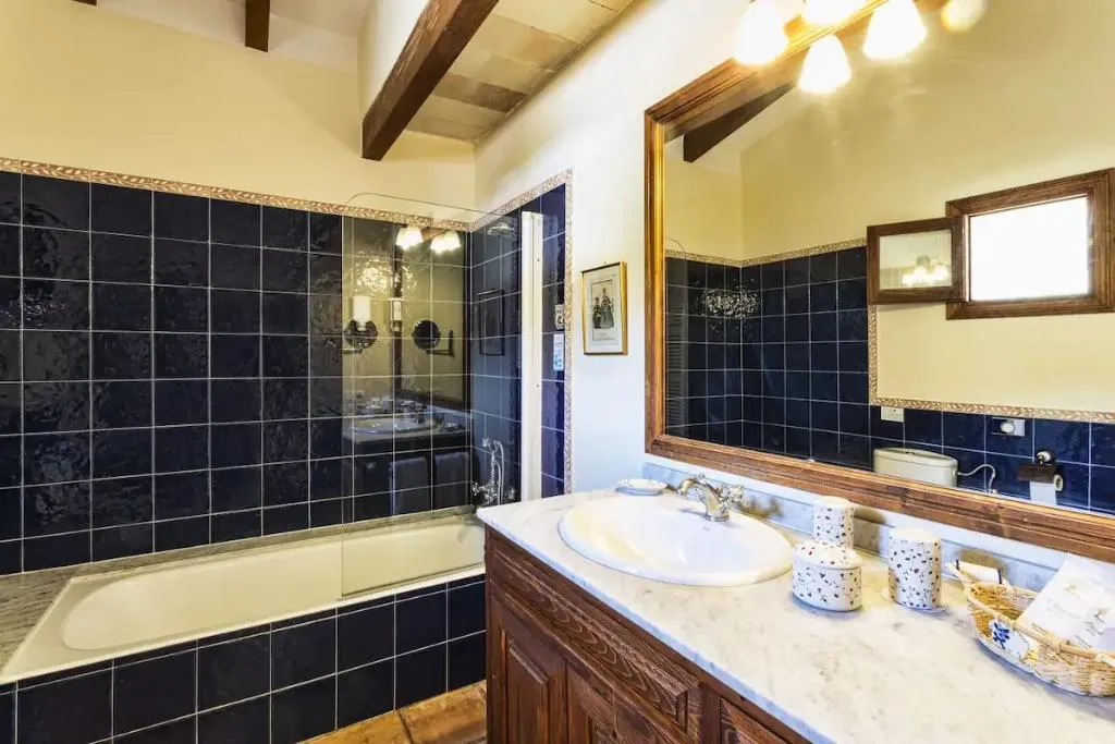 JUNIOR SUITE STANDARD Room, Hotel Rural S'Olivaret, Majorca