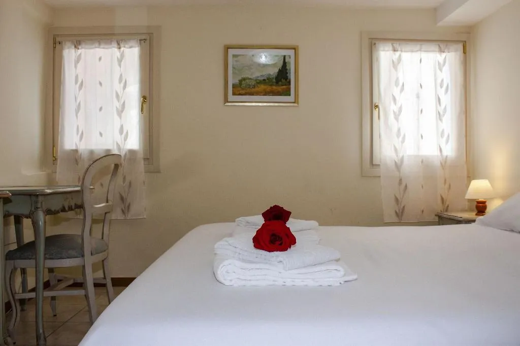 Room, Ai Tre Ponti, Venice