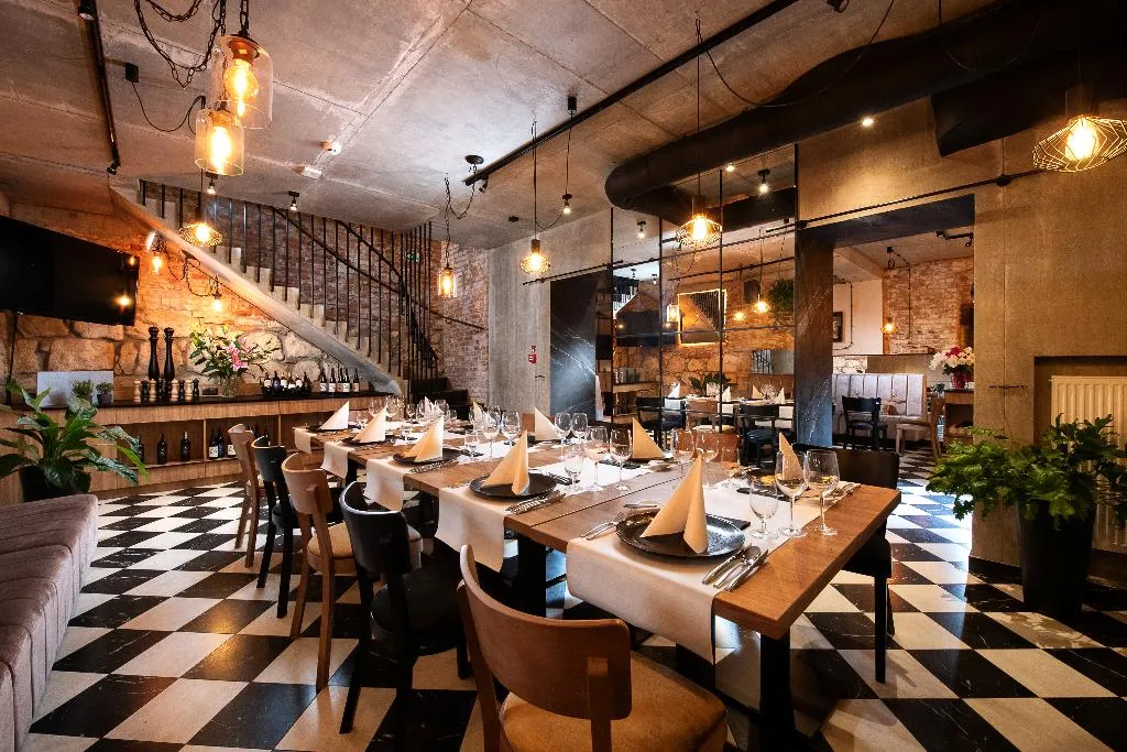 Restaurant, M29, Krakow