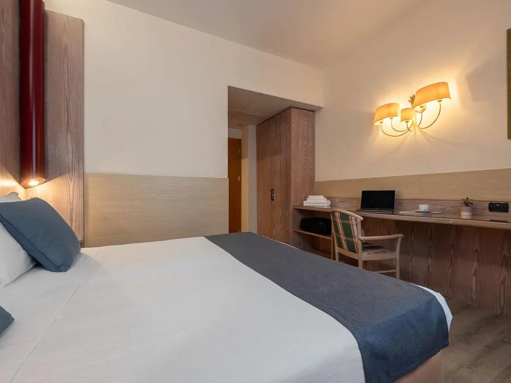 DOUBLE SUPERIOR Room, iH Hotels Milano St. John, Milan