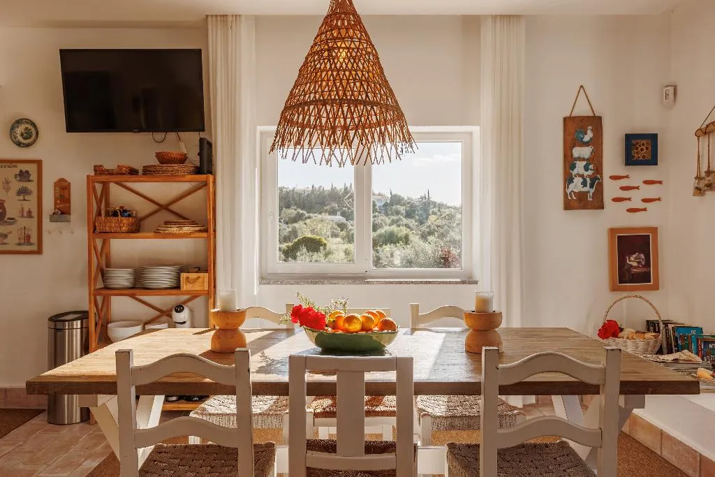 APARTMENT DELUXE THREE BEDROOM Room, Laranjal Farm House, Algarve