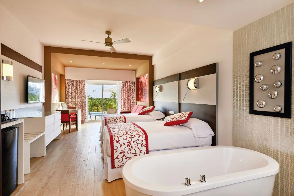 JUNIOR SUITE WITH TERRACE Room, Riu Palace Costa Mujeres - All Inclusive, Cancun Area