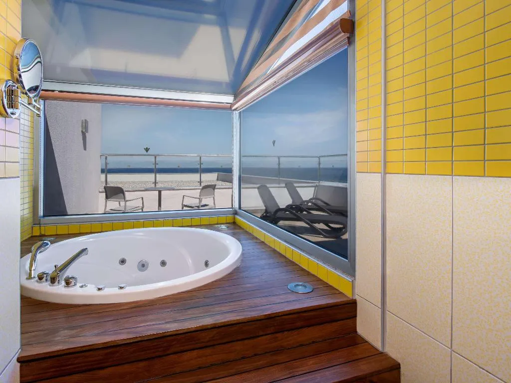 Room, Rixos Sungate Land of Legend Theme Park FreeAcces, Antalya