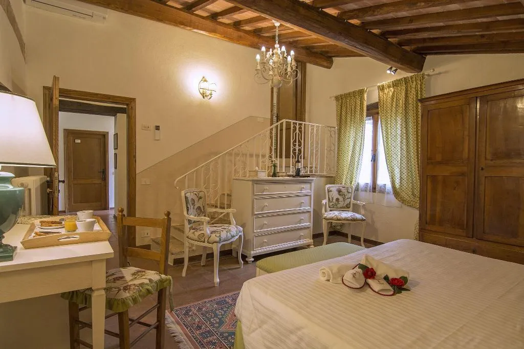 Room, Belvedere Di San Leonino, Florence