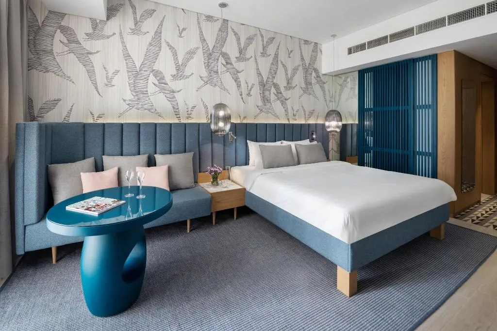DOUBLE DELUXE QUEEN BED Room, C Central Resort The Palm Dubai, Dubai