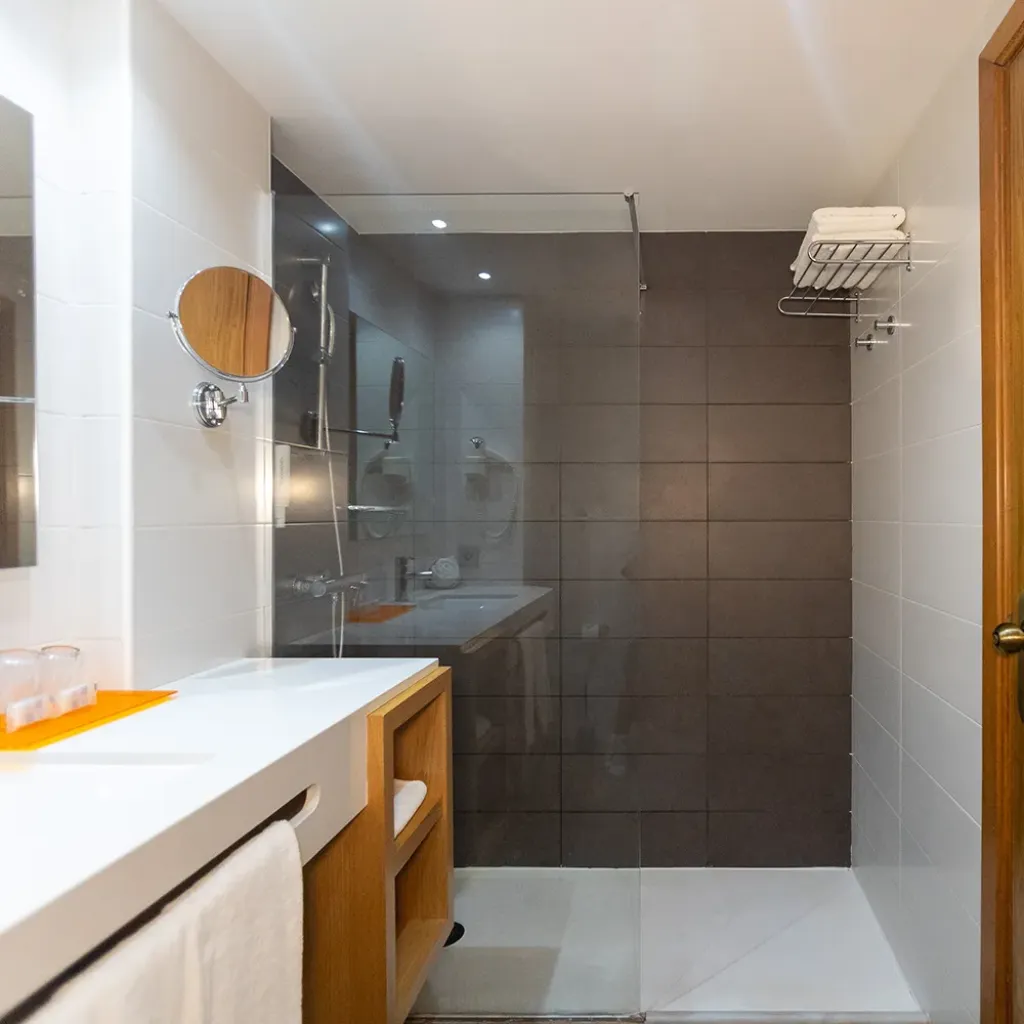 QUADRUPLE STANDARD Room, Caprice Sa Coma Park, Majorca