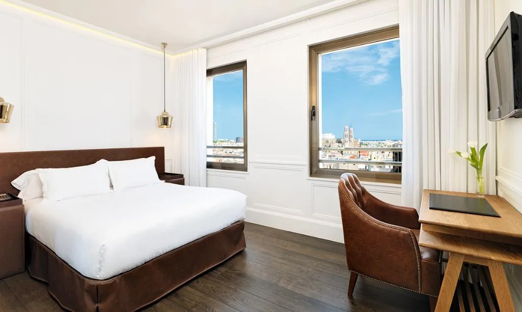 DOUBLE CITY VIEW Room, H10 Montcada Boutique Hotel, Barcelona