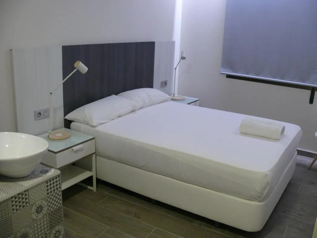 Room, Hostal Cama Del Mar, Valencia