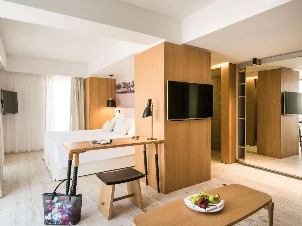 Room, Ibis Styles Heraklion Central, Crete