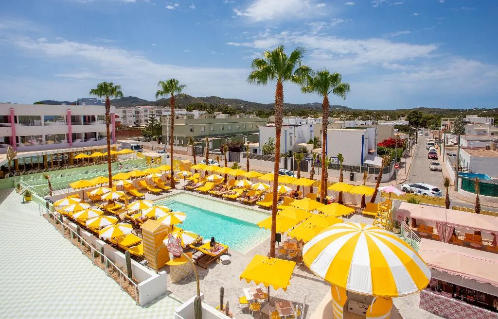 JUNIOR SUITE POOL VIEW Room, Los Felices Ibiza, Ibiza