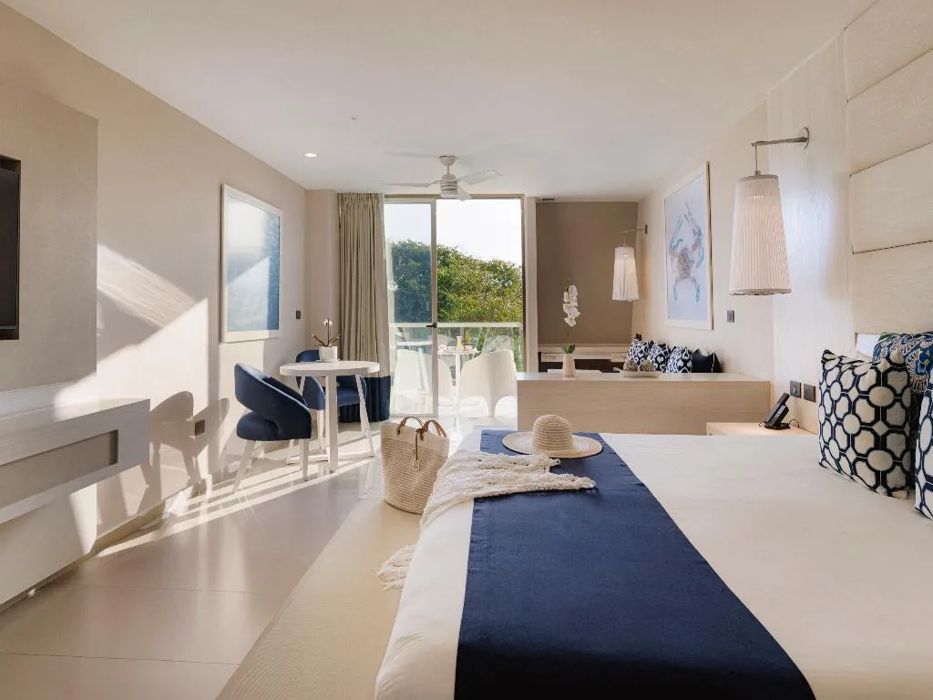 JUNIOR SUITE DELUXE CAPACITY 2 Room, Grand Sirenis Riviera Maya Resort & Spa, Cancun Area