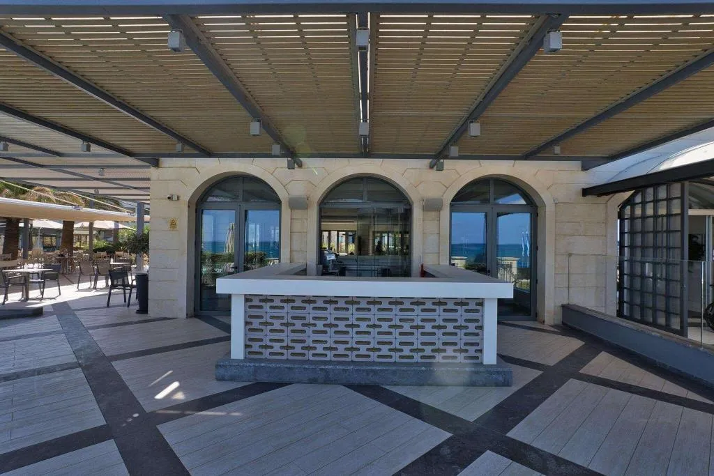 Bar, Aegean Pearl Hotel, Crete