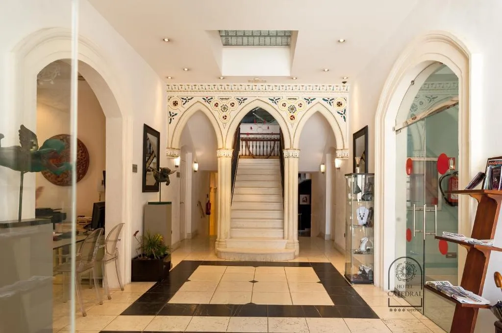 Lobby, Catedral Almeria, Costa Almeria