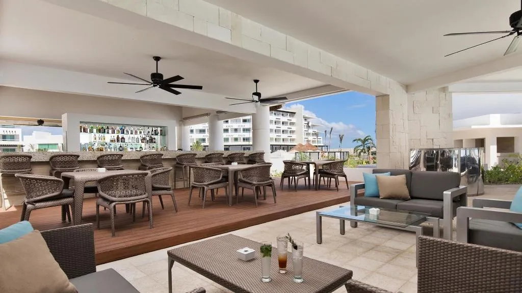 Terrace, Ventus at Marina El Cid Spa & Beach Resort, Cancun Area