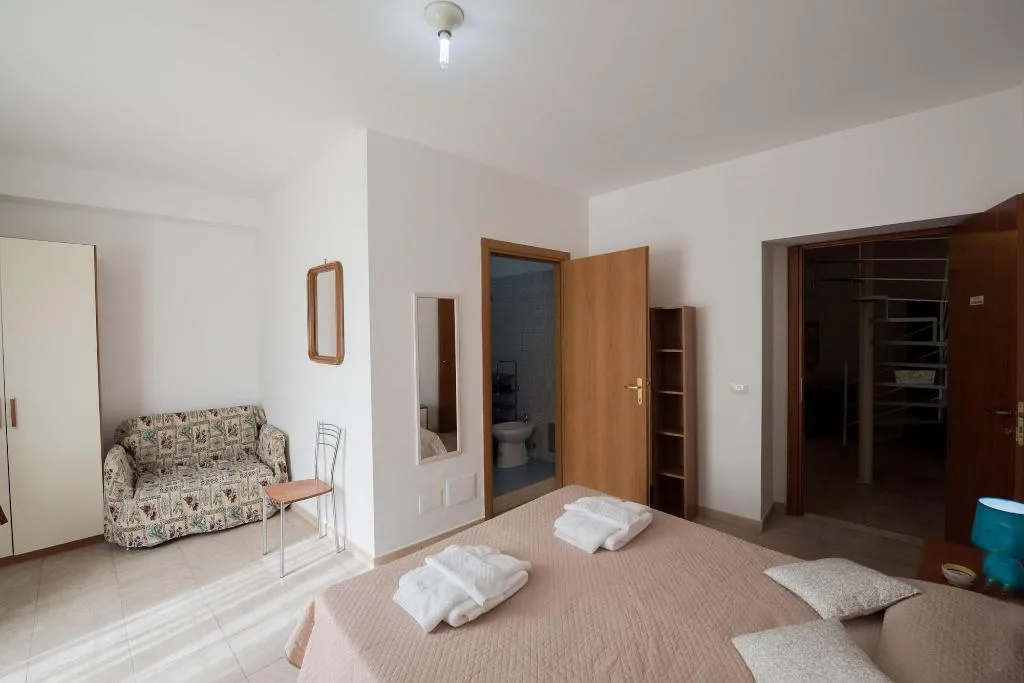 Room, La Rosa Antica, Catania