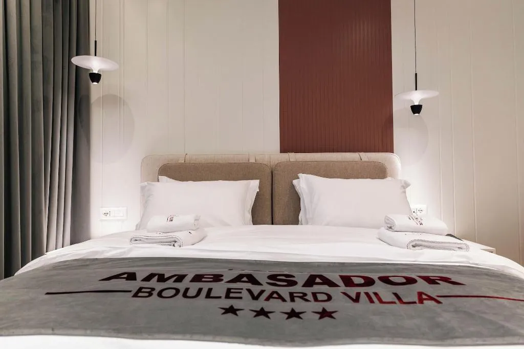 Room, Ambasador Hotel, Durres