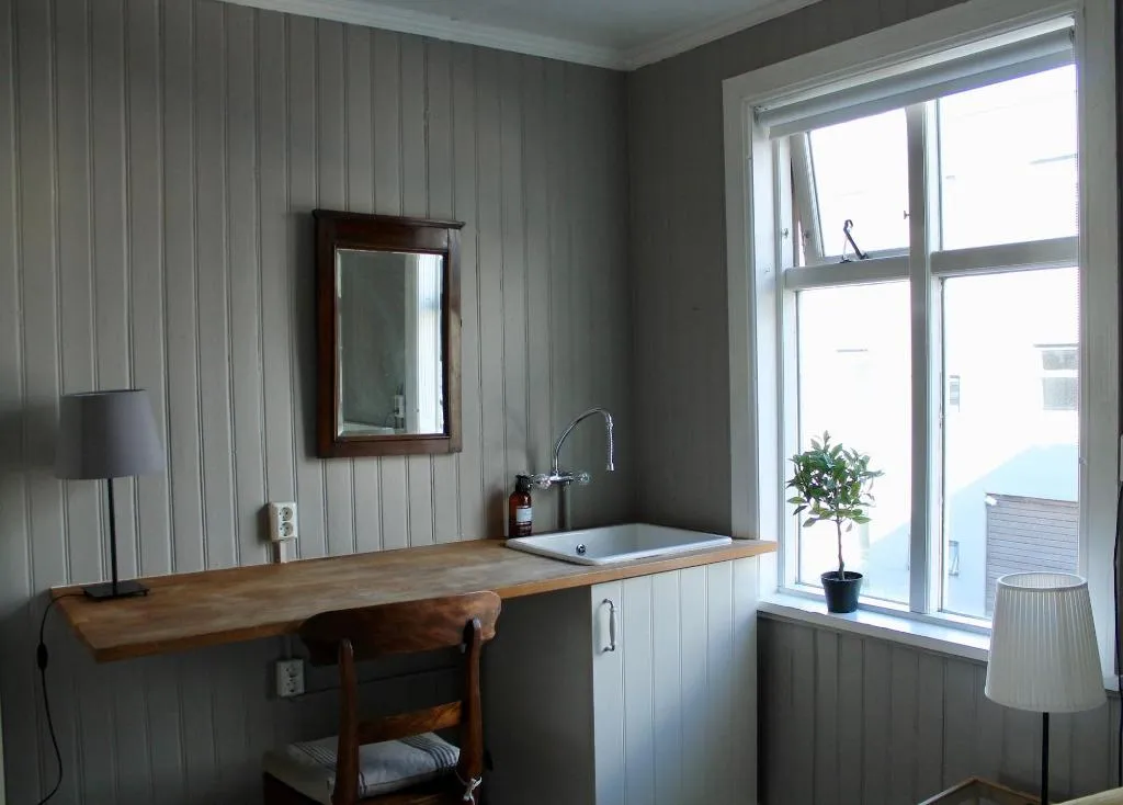 Room, The Old Bicycle Shop, Reykjavik