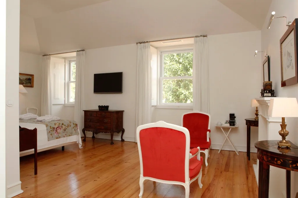 JUNIOR SUITE STANDARD Room, Casa Palmela - Small Luxury Hotels & Villas, Lisbon