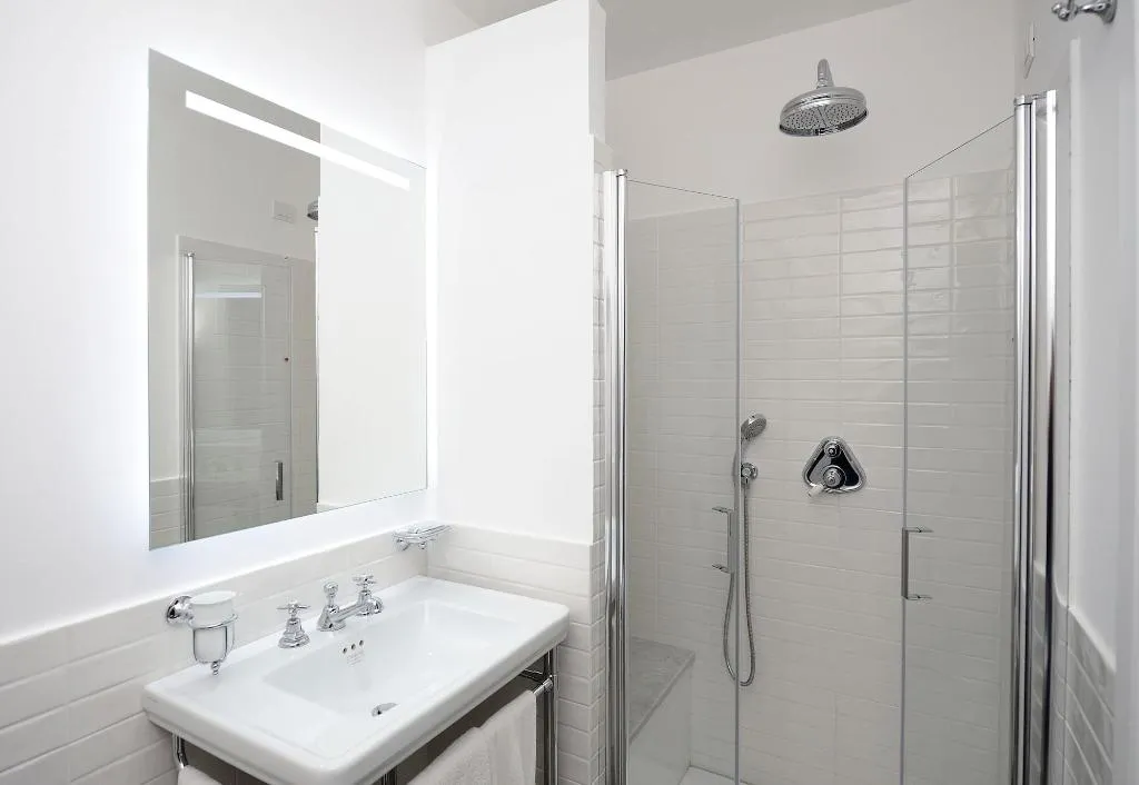Room, Amalfi Luxury House, Naples
