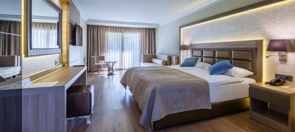 Room, Samara, Bodrum