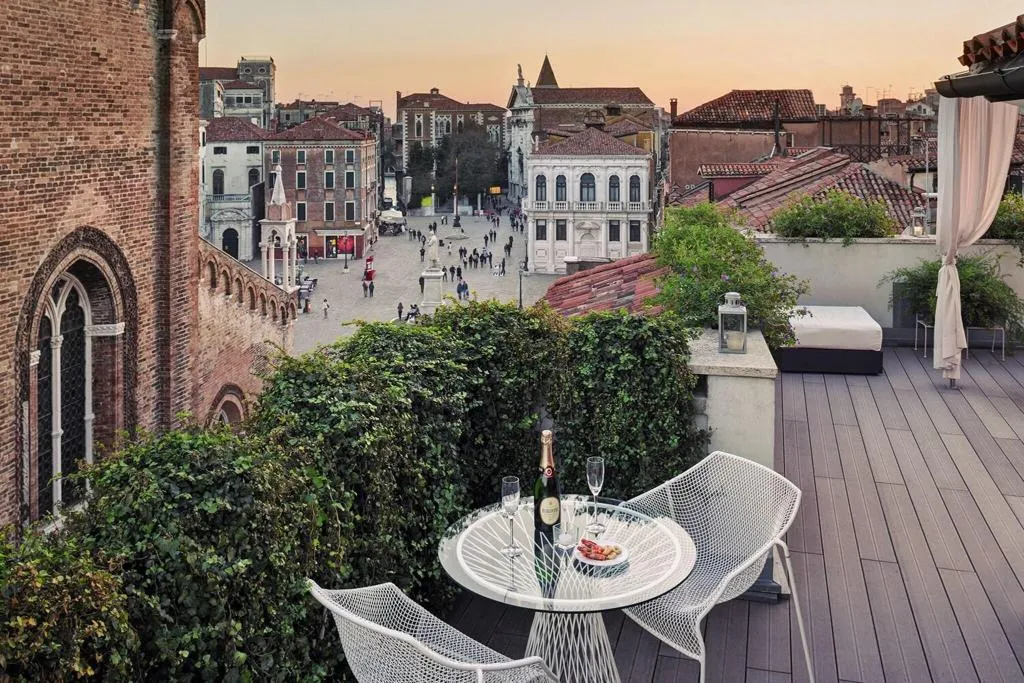 General view, Locanda Fiorita, Venice