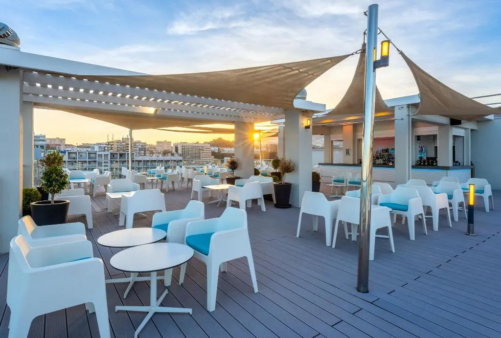 Bar, Hotel Las Arenas Affiliated by Meliá, Costa Del Sol