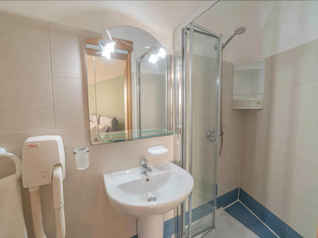 Room, Euro Guesthouse, Malta