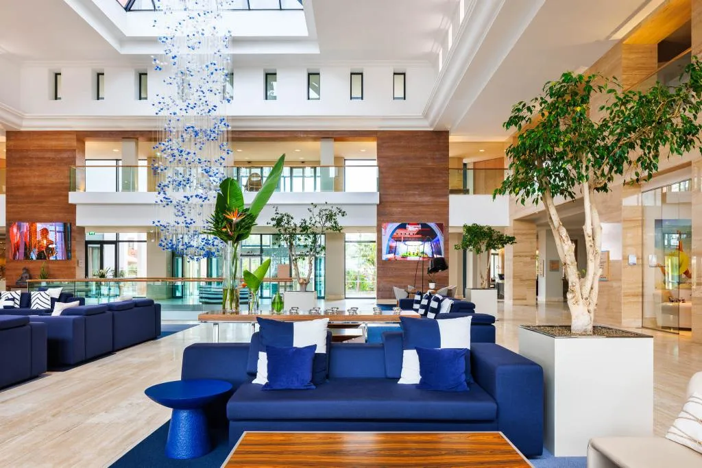Lobby, Hilton Vilamoura As Cascatas Golf Resort & Spa, Algarve