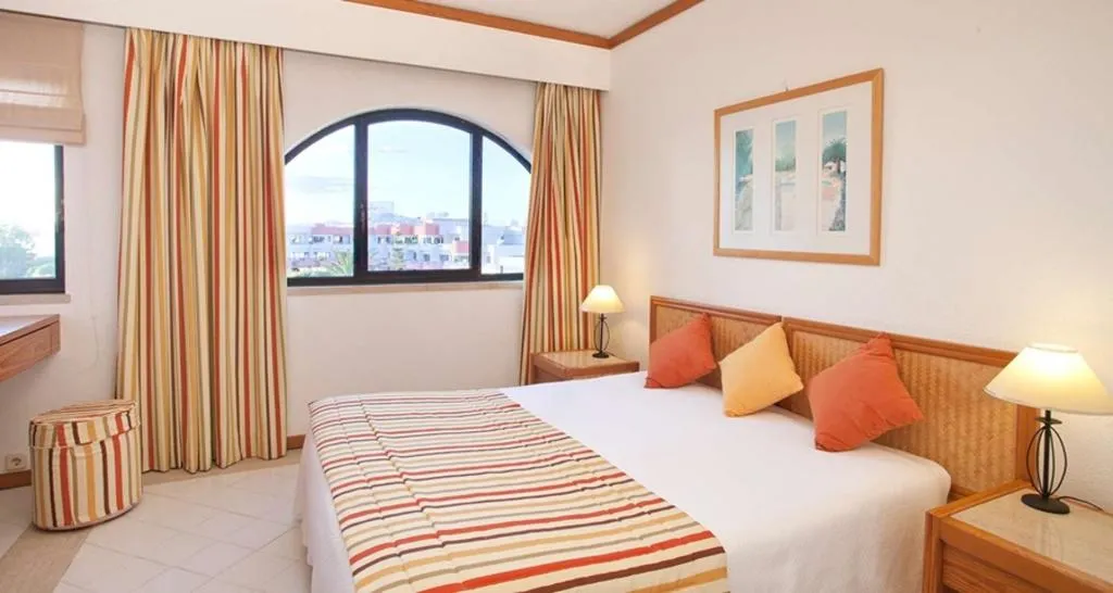 Room, Muthu Oura Praia Hotel, Algarve