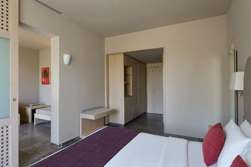 FAMILY ROOM SUPERIOR Room, Atlantica Akti Zeus, Crete