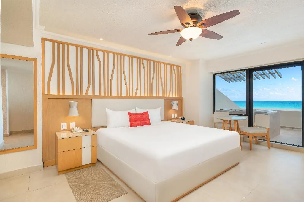 DOUBLE DELUXE WITH JACUZZI Room, Royal Solaris Cancun Resort All Inclusive, Cancun Area
