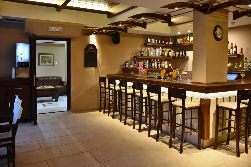 Bar, 24 Seven Boutique Hotel, Crete
