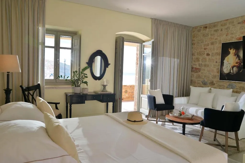 SUITE SEA VIEW CAPACITY 2 Room, Akrolithi Boutique Hotel & Suites, Kalamata