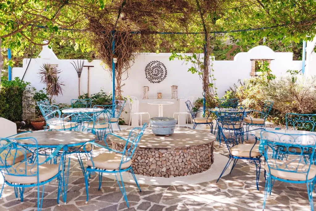 Terrace, Nathalie, Rhodes