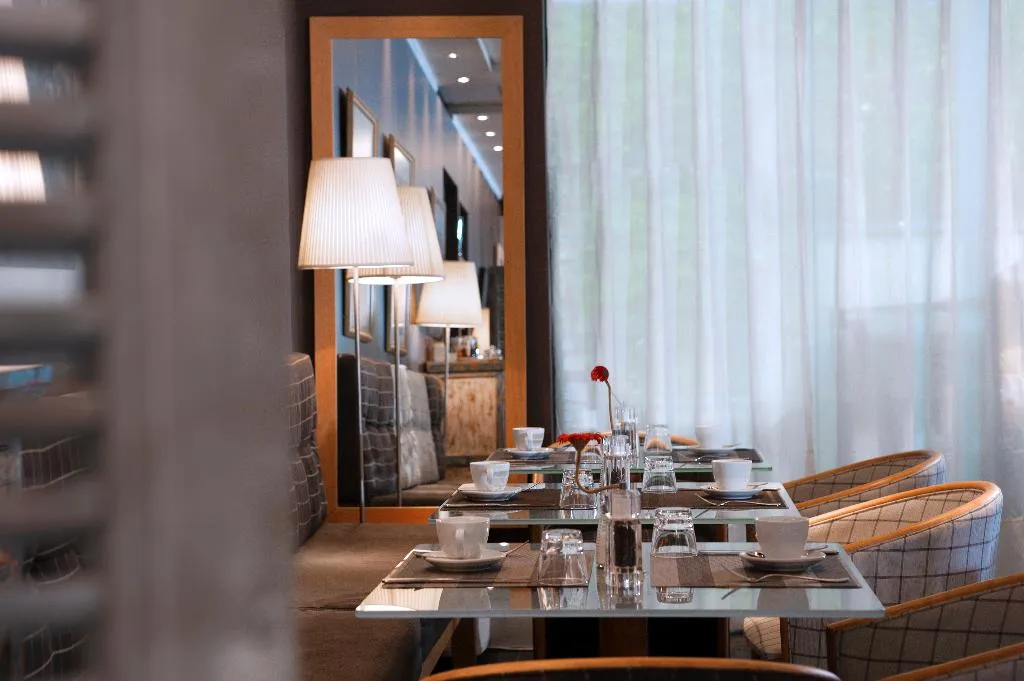 Restaurant, Sea View, Athens
