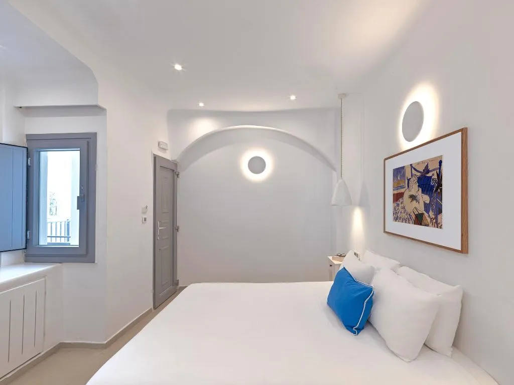 Double or Twin SUPERIOR Room, Tatakis Design Hotel, Fira, Santorini