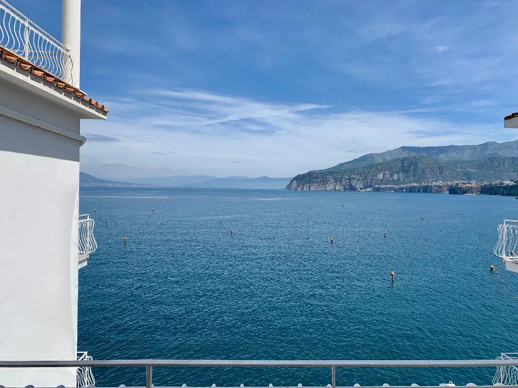 Double or Twin SEA VIEW Room, Hotel Admiral, Naples