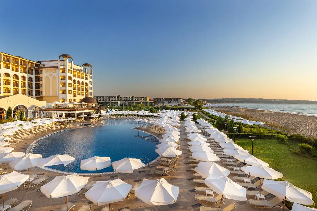 Pool, Alua Helios Bay, Bourgas