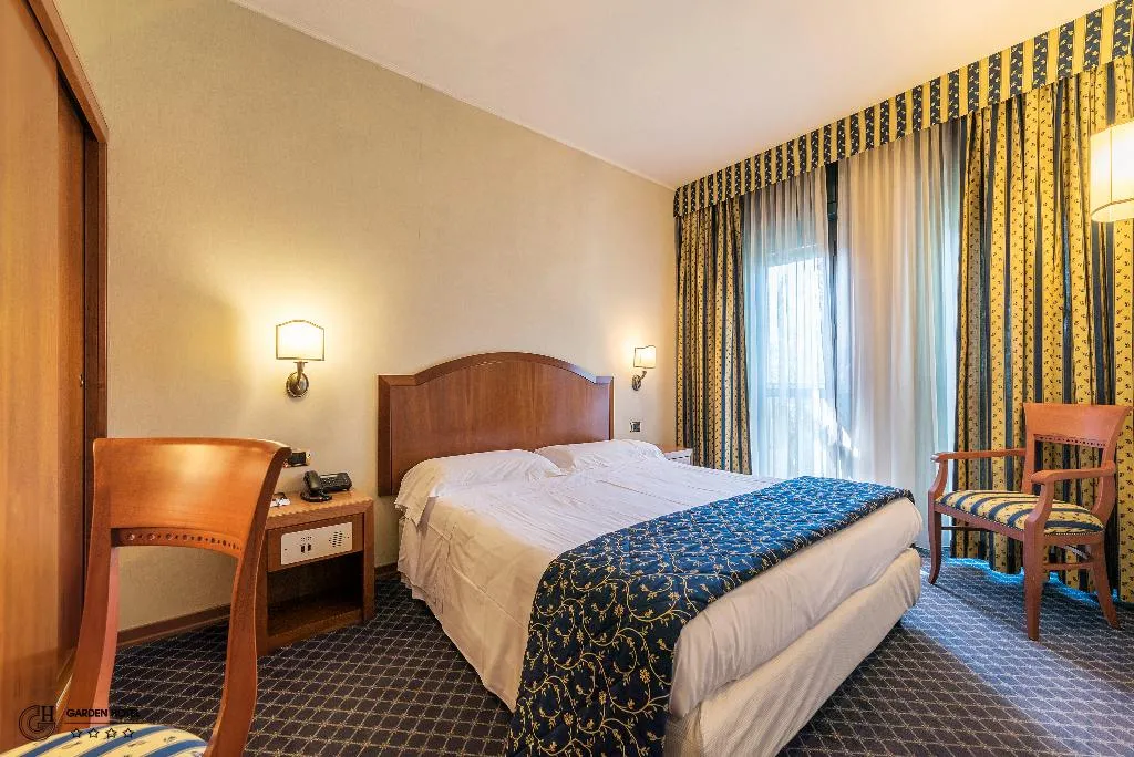 Double or Twin CLASSIC Room, Garden Hotel, Umbria