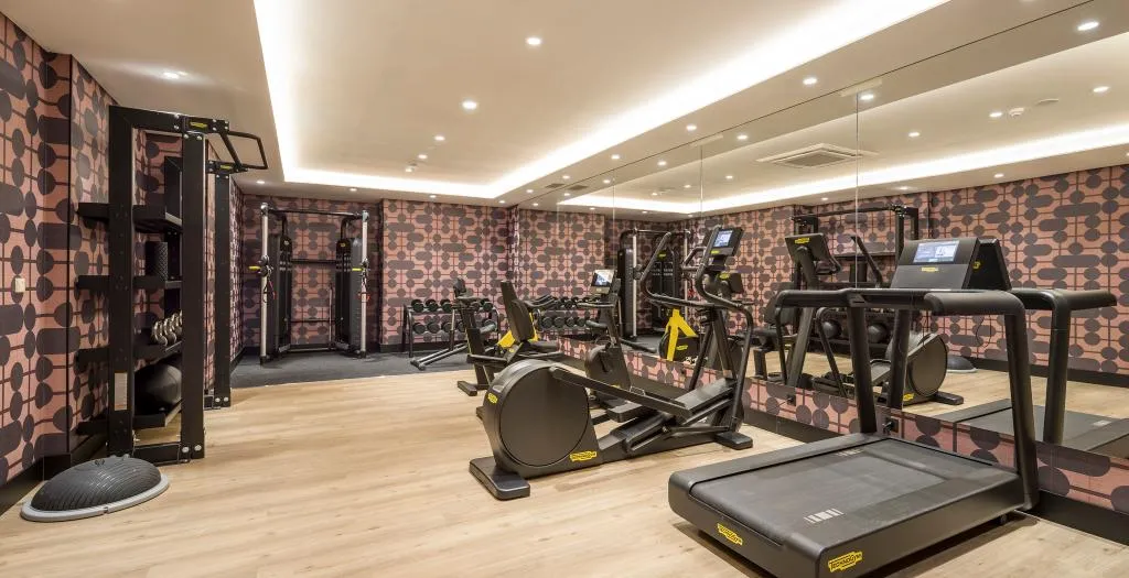 Sports and Entertainment, Ilunion Les Corts Spa, Barcelona