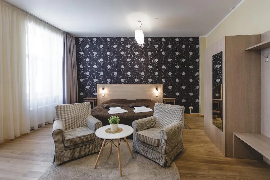 STUDIO WITH BALCONY Room, Riga Lux Apartments - Ernesta, Riga