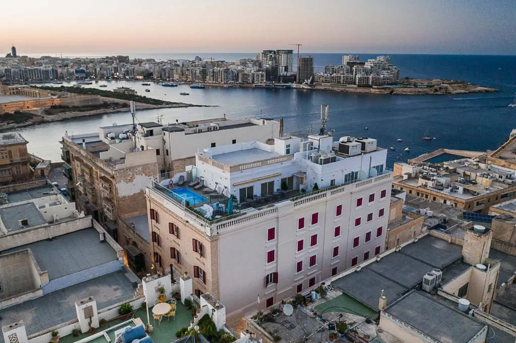 General view, Osborne Hotel, Malta