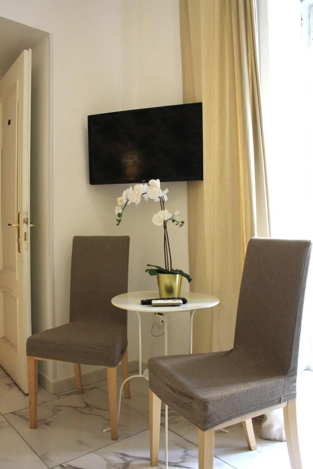 Room, La Locanda Dell Arte, Naples