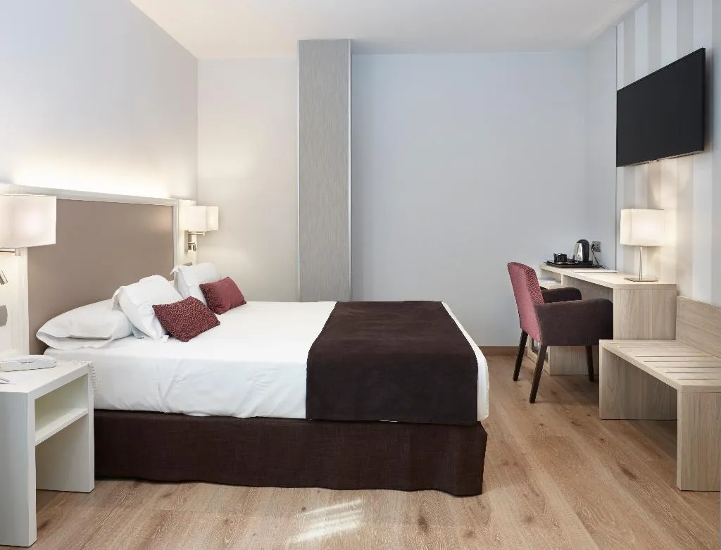 DOUBLE STANDARD Room, Maestranza, Costa Del Sol